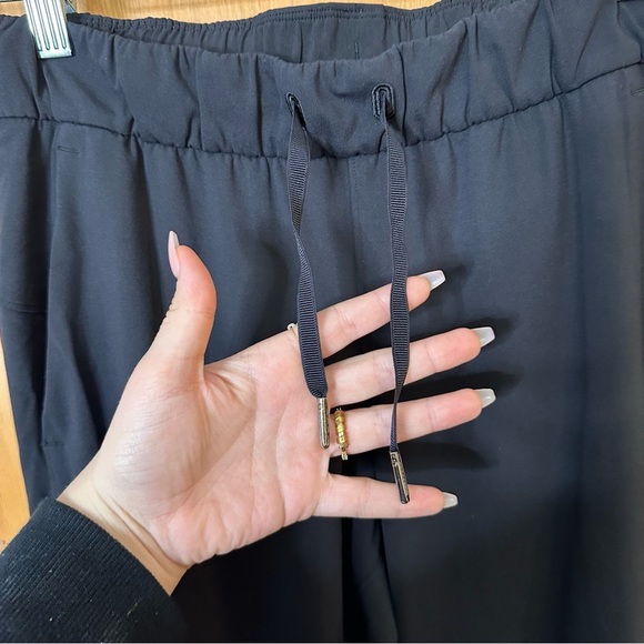 lululemon on the fly joggers - Picture 5 of 9